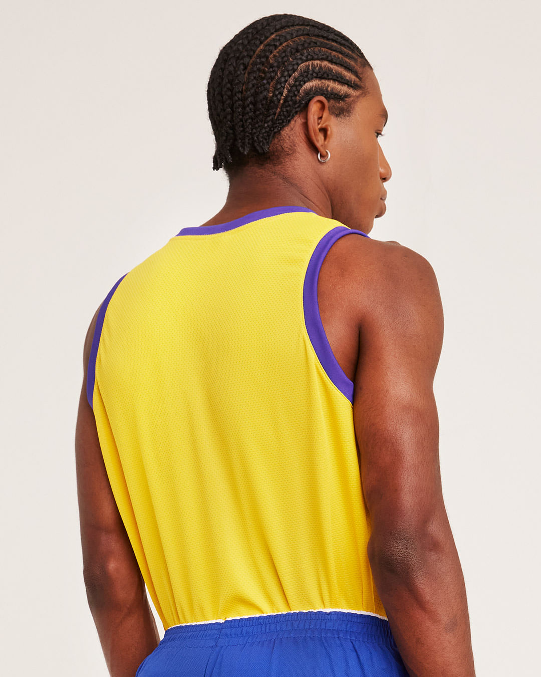 Reg-Basq-Nba-N0337-La-Lakers---Amarelo-Medio
