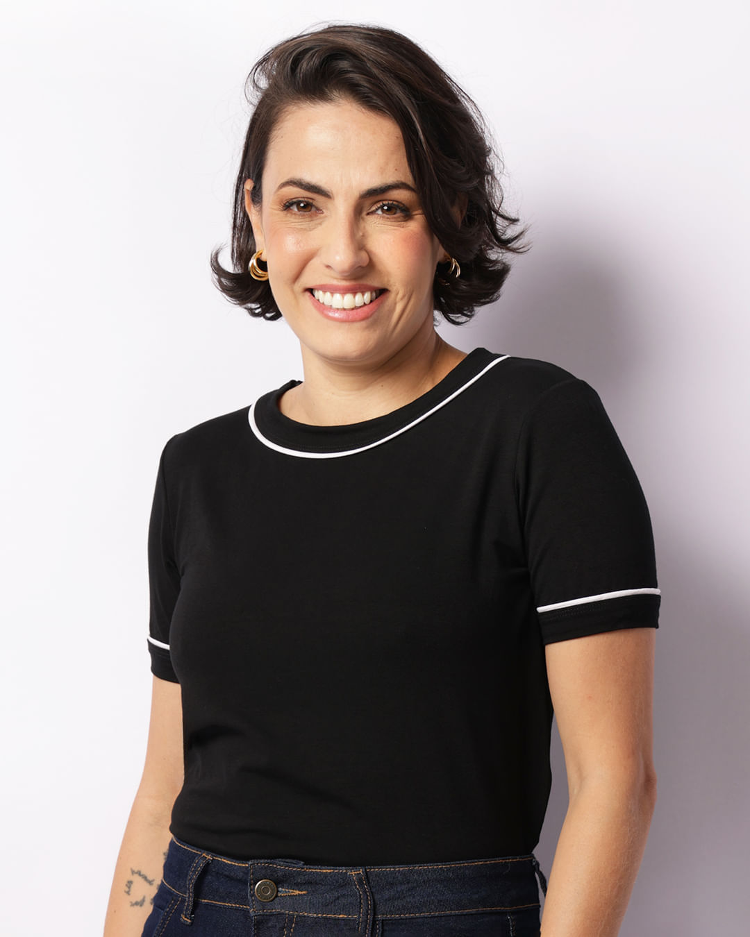 Blusa-Mc-Visco-Det-Vivo-Mga-Dec-33220---Preto