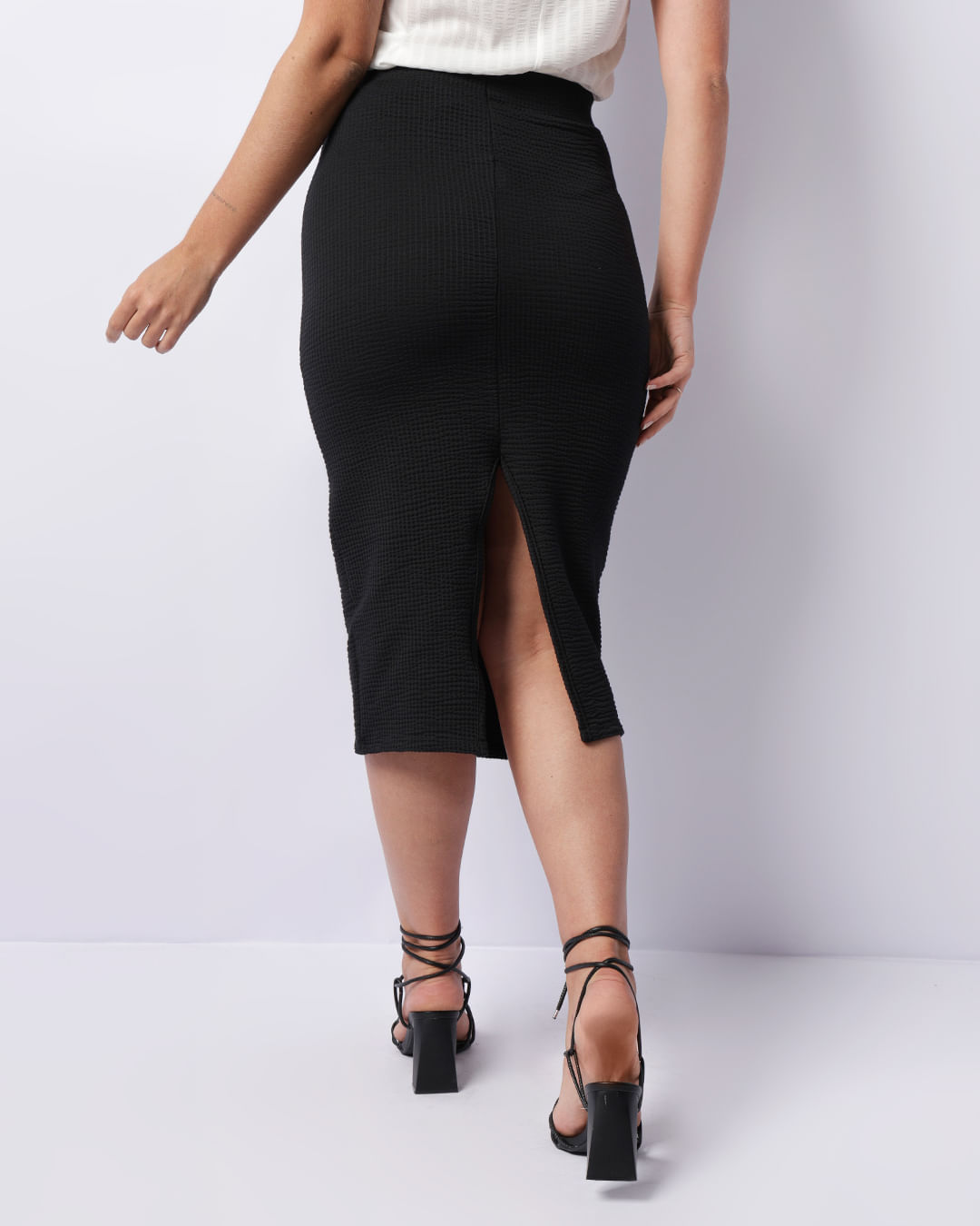 Saia-Midi-Manarr-1334t-1---Preto