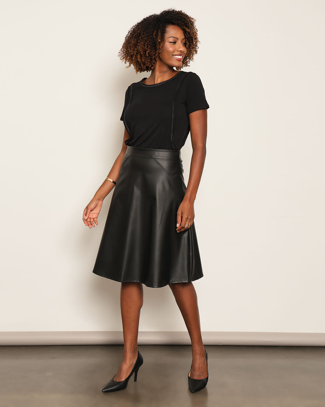 Saia-Pu-Evase-8026---Preto