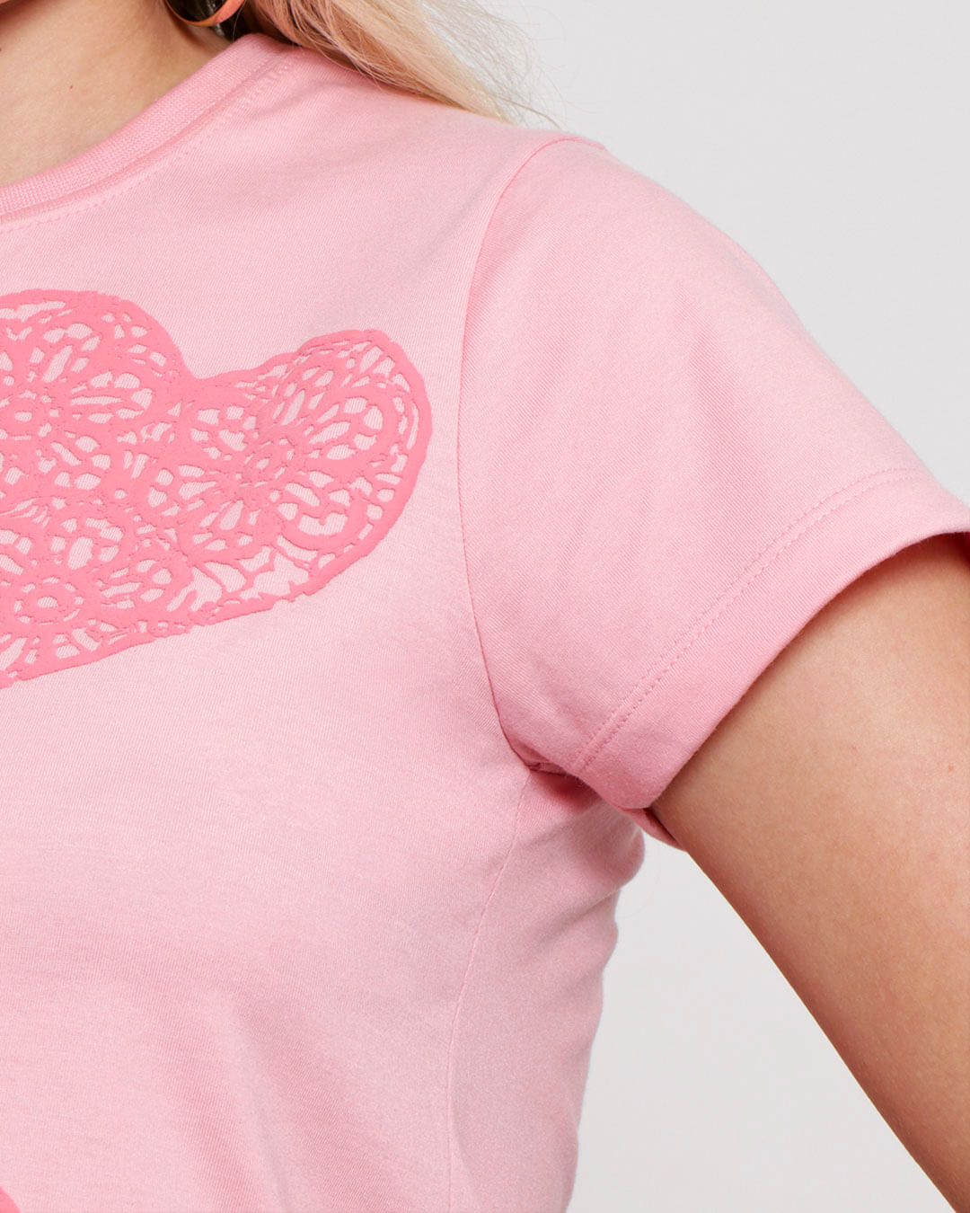 Blusa-Silk-Coracoes-241106---Rosa-Claro