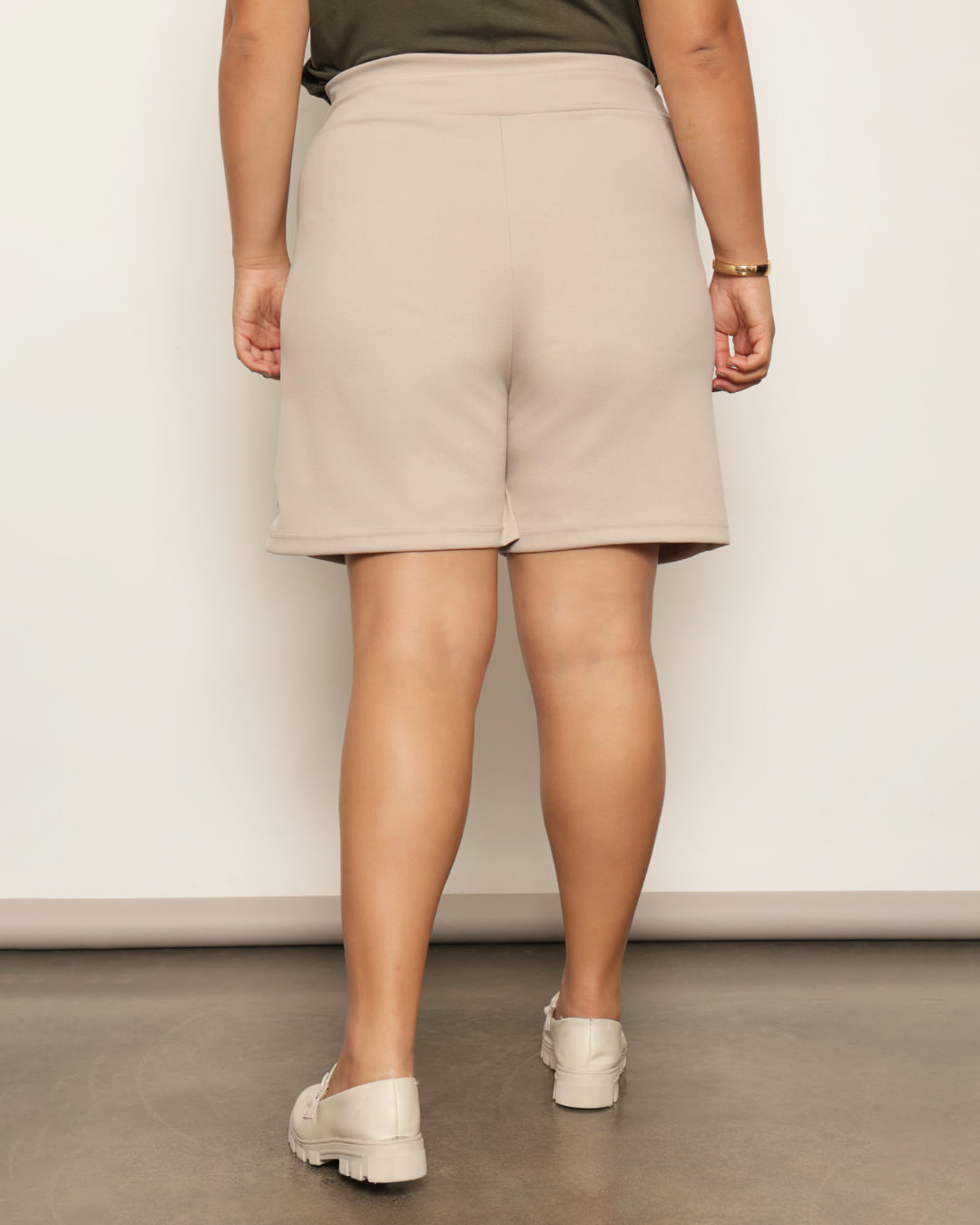 Shorts-317-Crepe-Amarracao-Cintura---Bege-Medio
