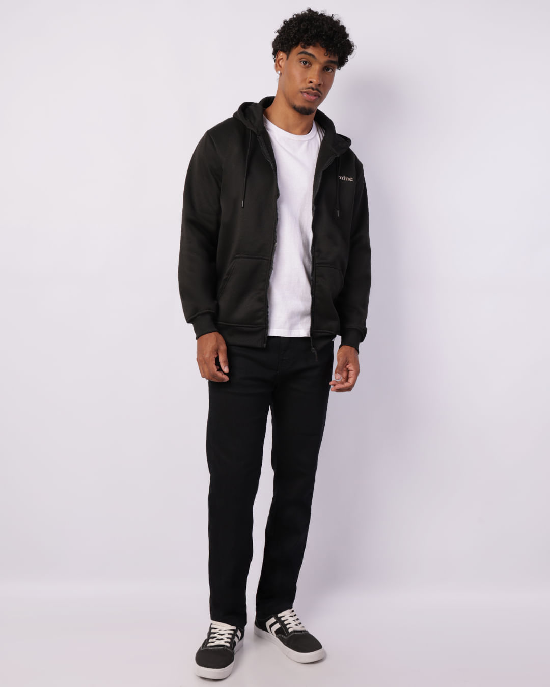 Moletom-Detalhes-De-Bordado-Osed-Preto---Preto