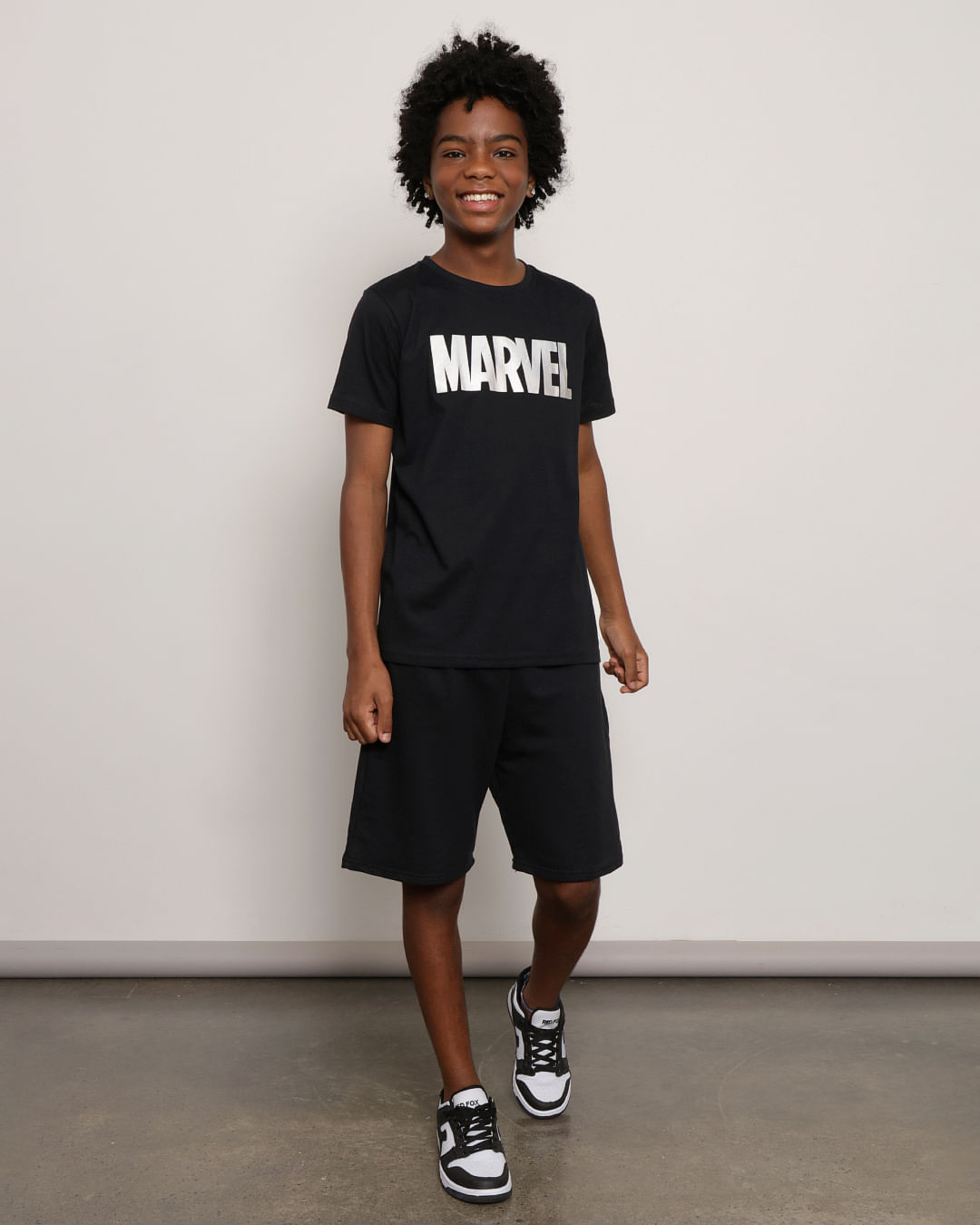 Camiseta-T37563-Mc-M-1016-Marvel---Preto