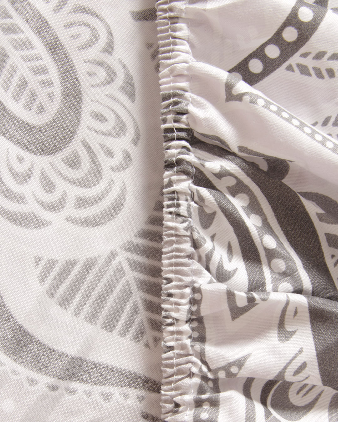 Jg-De-Cama-King-3-Pcs-Etnico---Branco-Floral