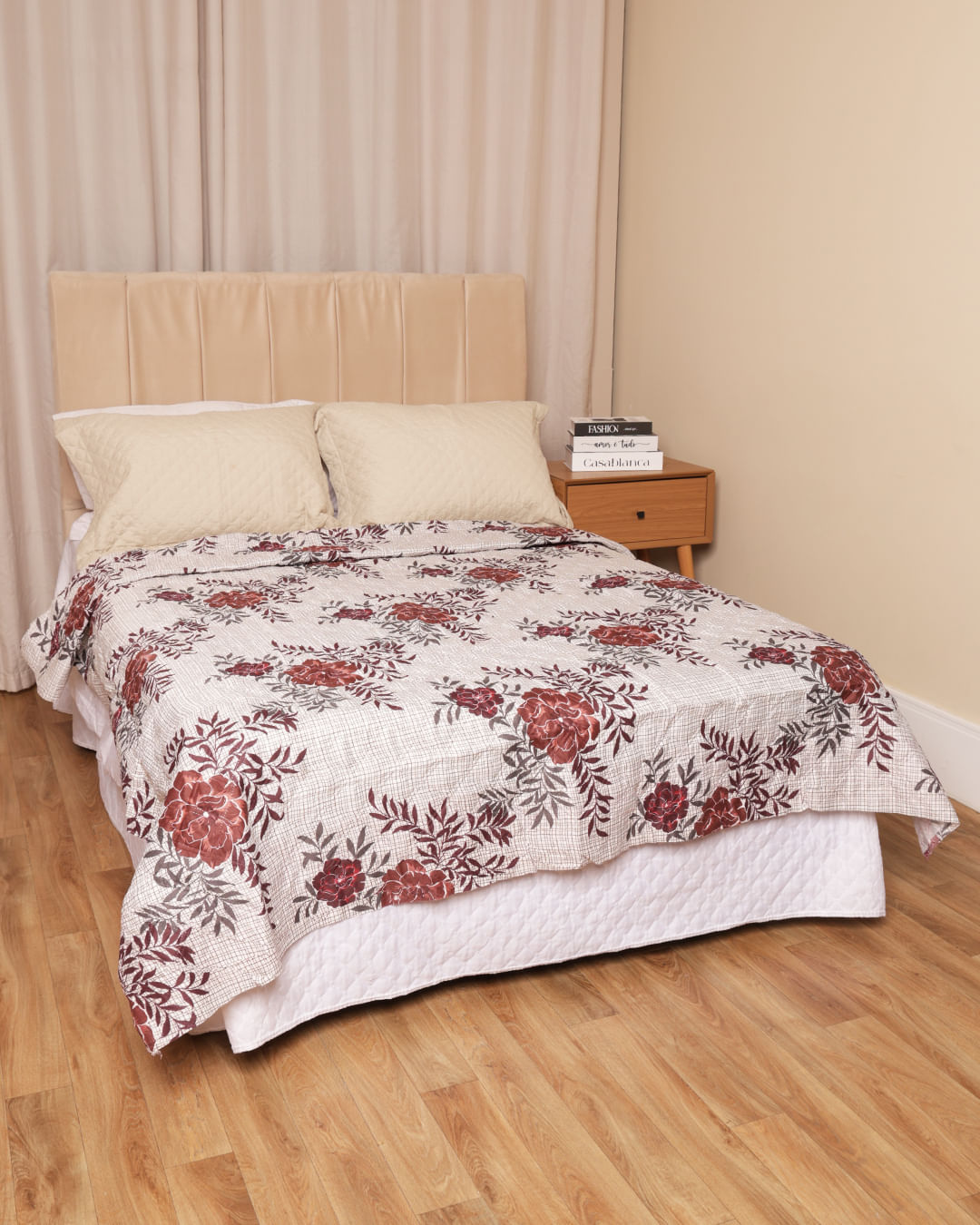 Colcha-Casal-Com-Vies-Romantico-Ver-25---Vinho-Floral