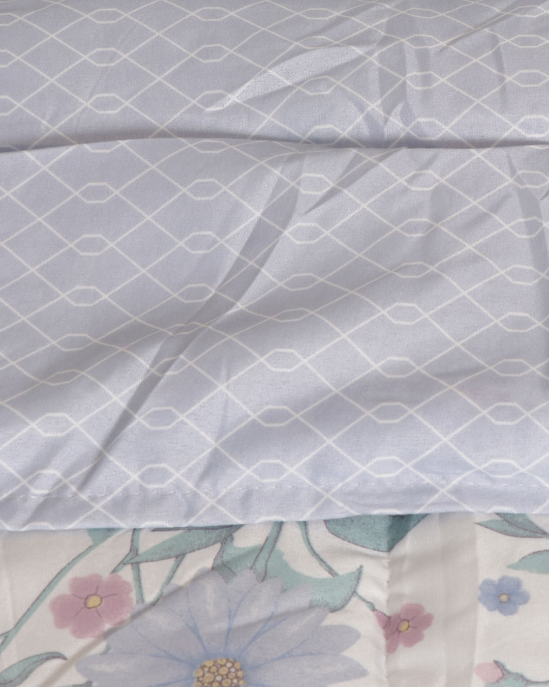 Edredom-Df-Casal-Lucia-Flor-Lilas---1-Pc---Branco-Floral