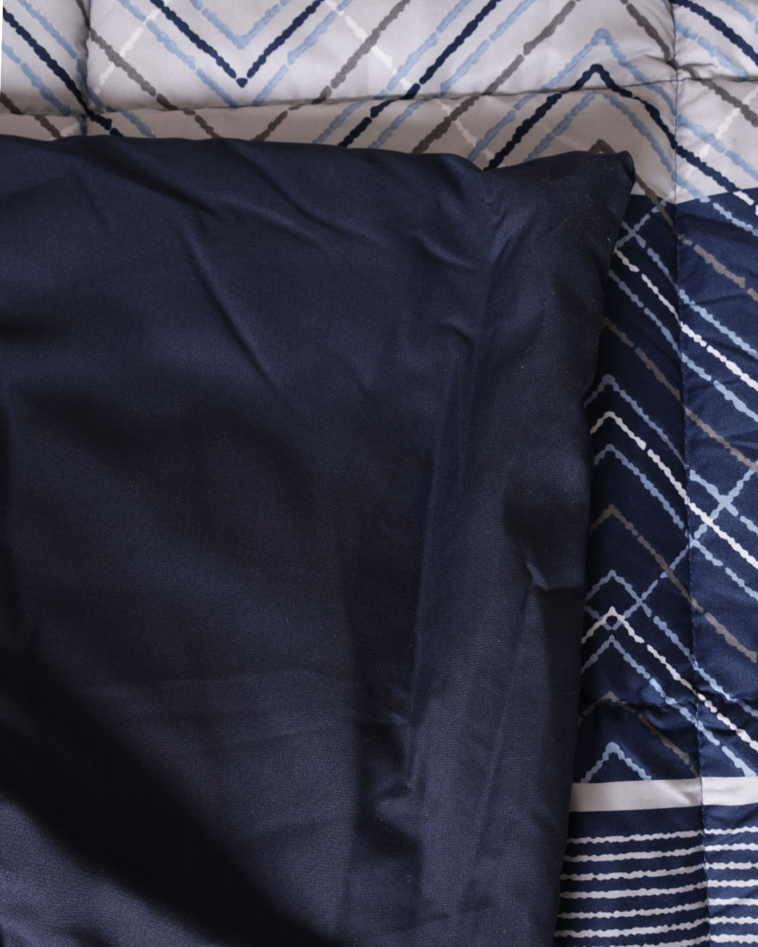 Edredom-Queen-Marinhos-Listra-Microp---Azul