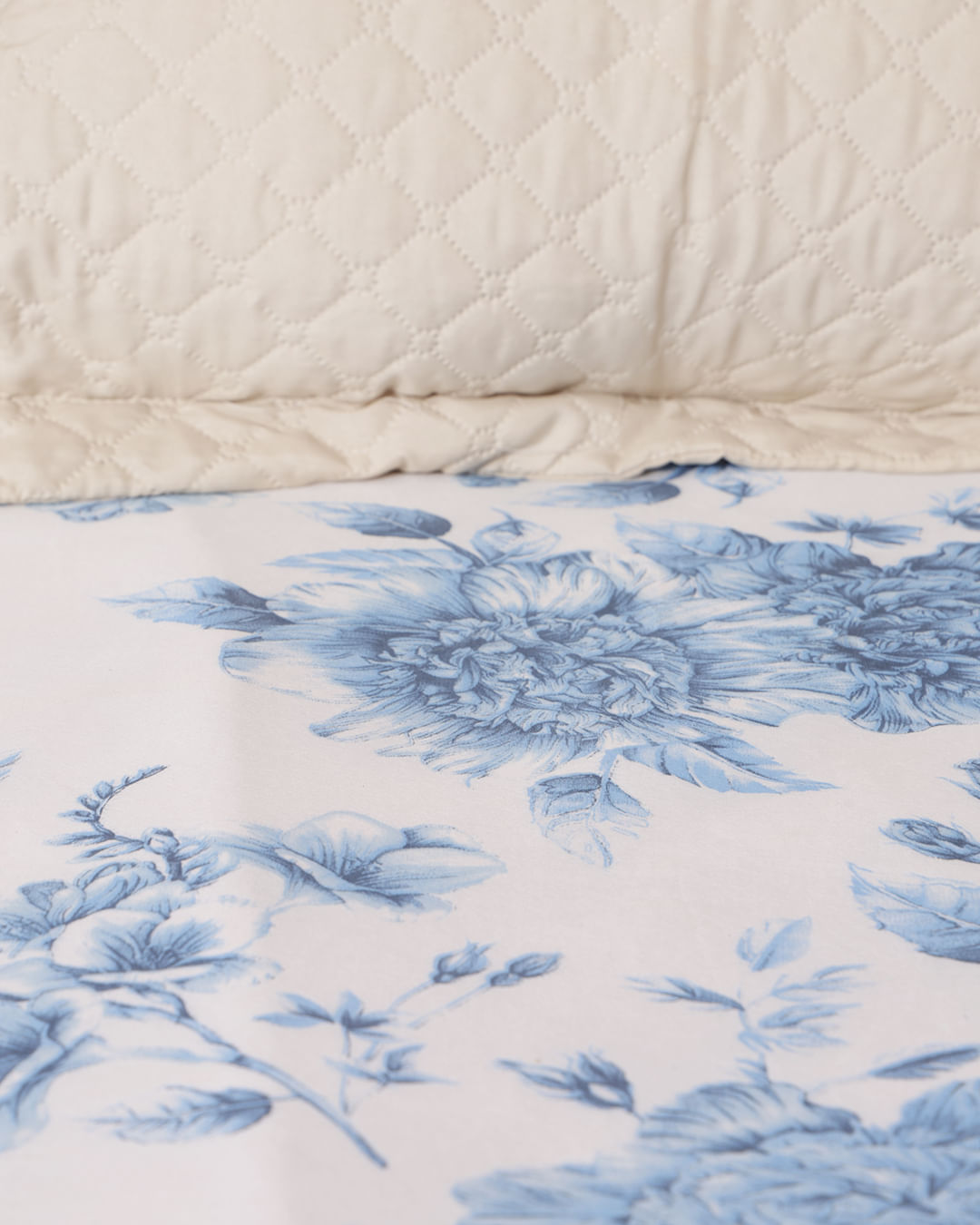 Lencol-Avulso-Queen-C-Elast-Romantico---Azul-Claro