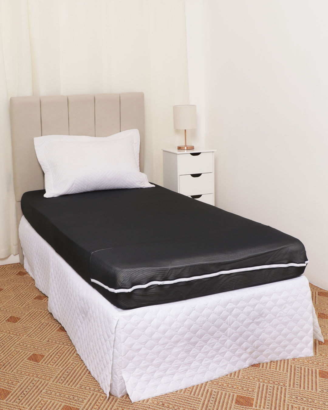 Capa-Colchao-Solteiro-Canelada-Preto---Preto