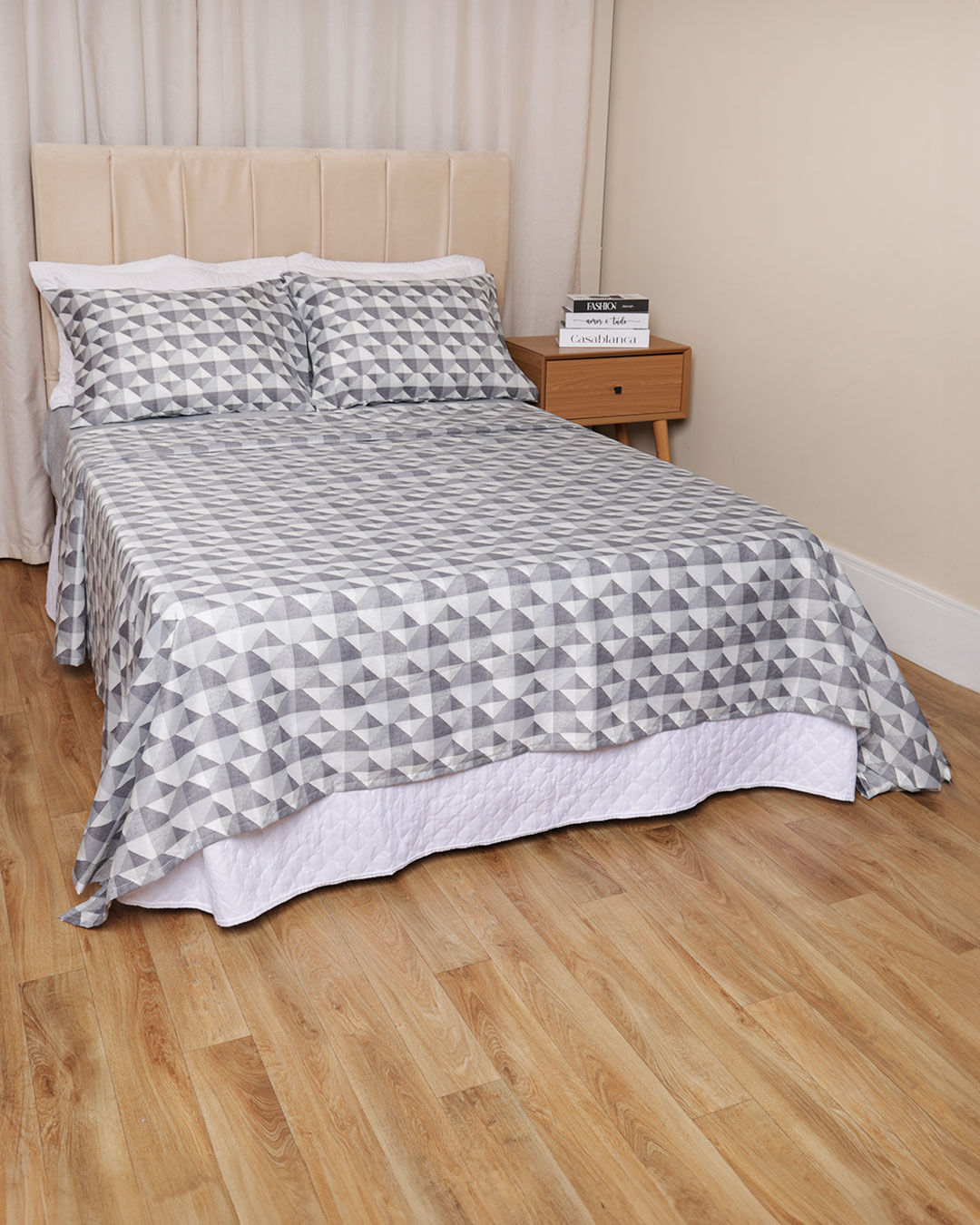 Jogo-De-Cama-Queen-–-4-Pecas---Cinza-Xadrez