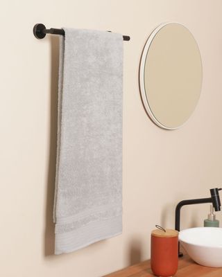 Toalha-Banho-Cosmopolita-68x135-1746-Cin---Cinza-Claro