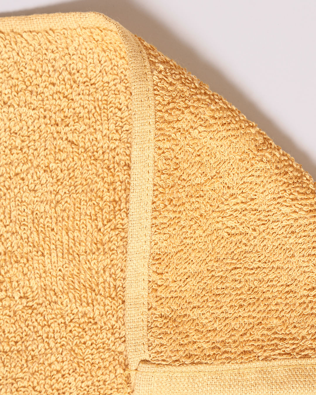 Toalha-Banho-Cosmopolita-68x135-2176-Mos---Mostarda--Claro