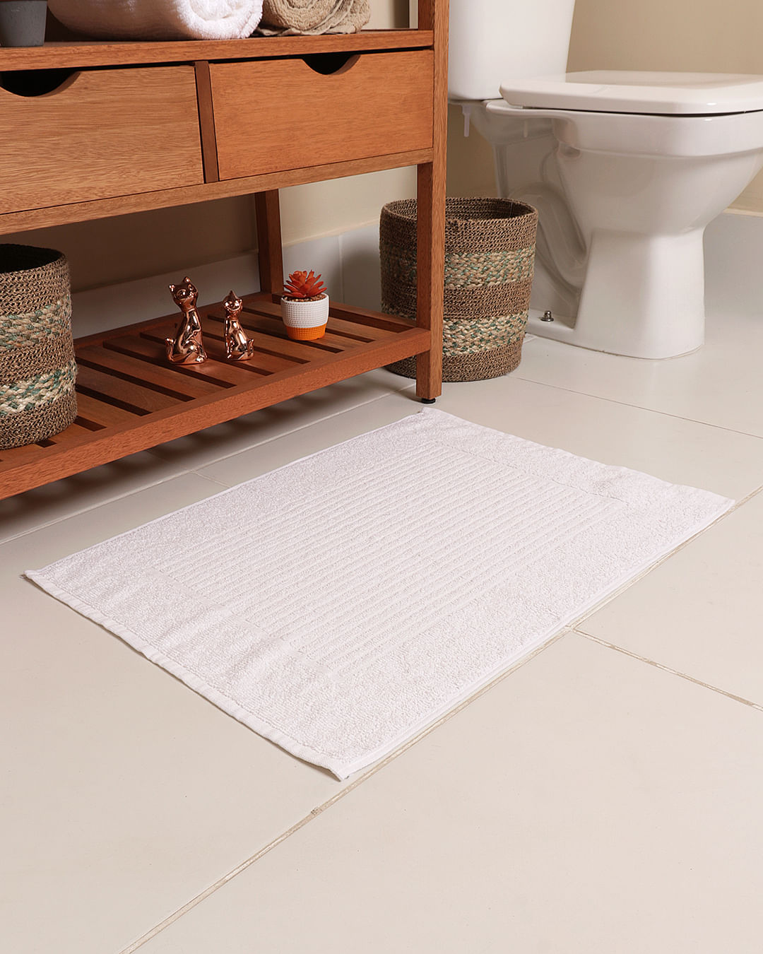 Piso-Basic-Antiderrapante-50x70-403-Off---Off-White