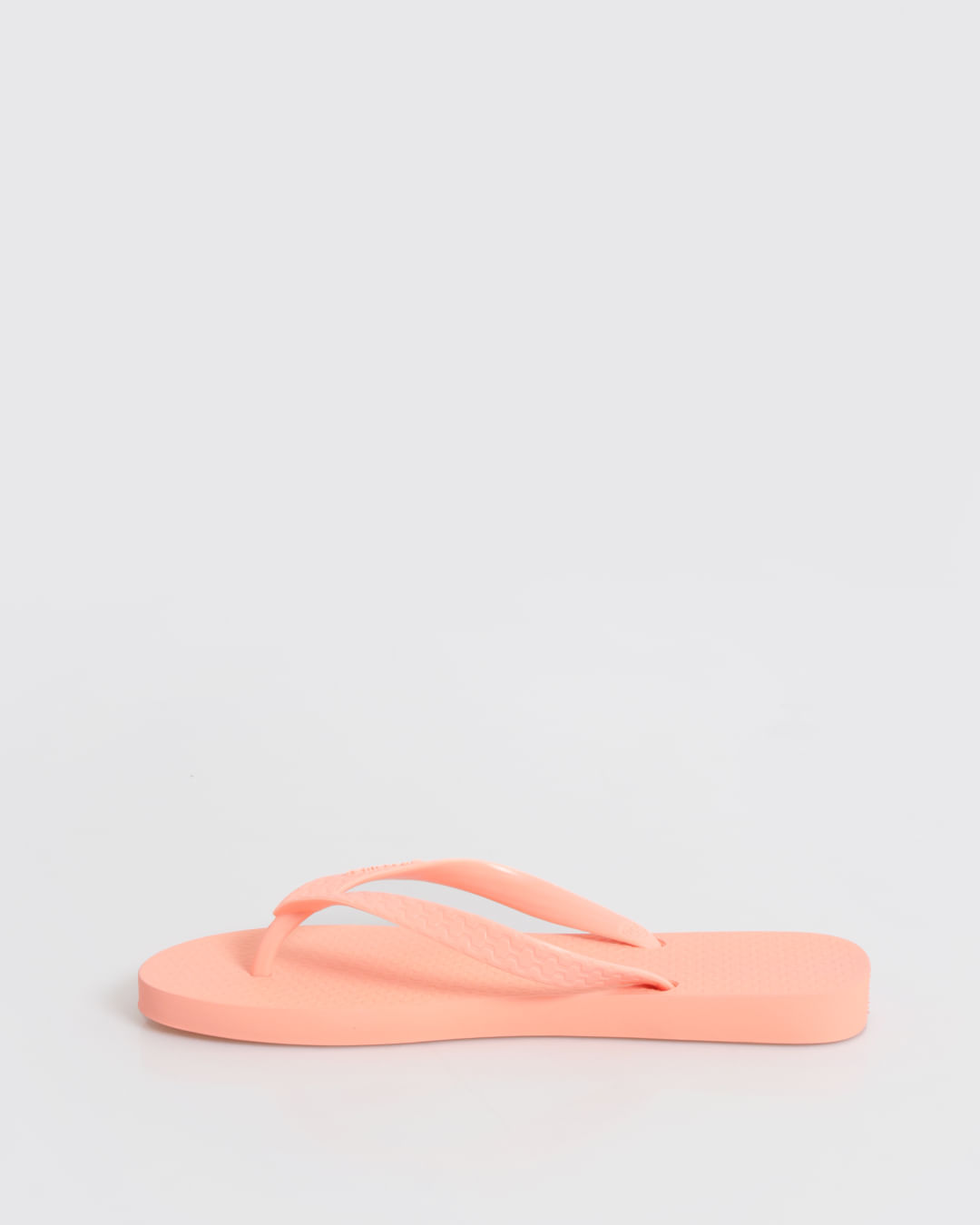Chi-Fem-6466-As242-Rosa-Class---Rosa-Medio