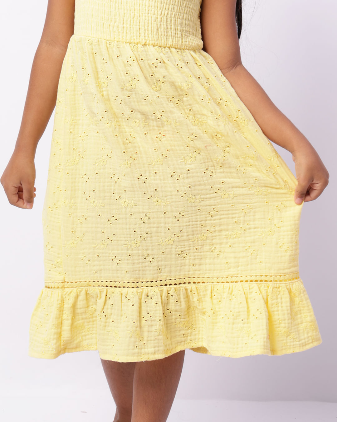 Vest-440406-Alca-Gauze-Laise-F48---Amarelo