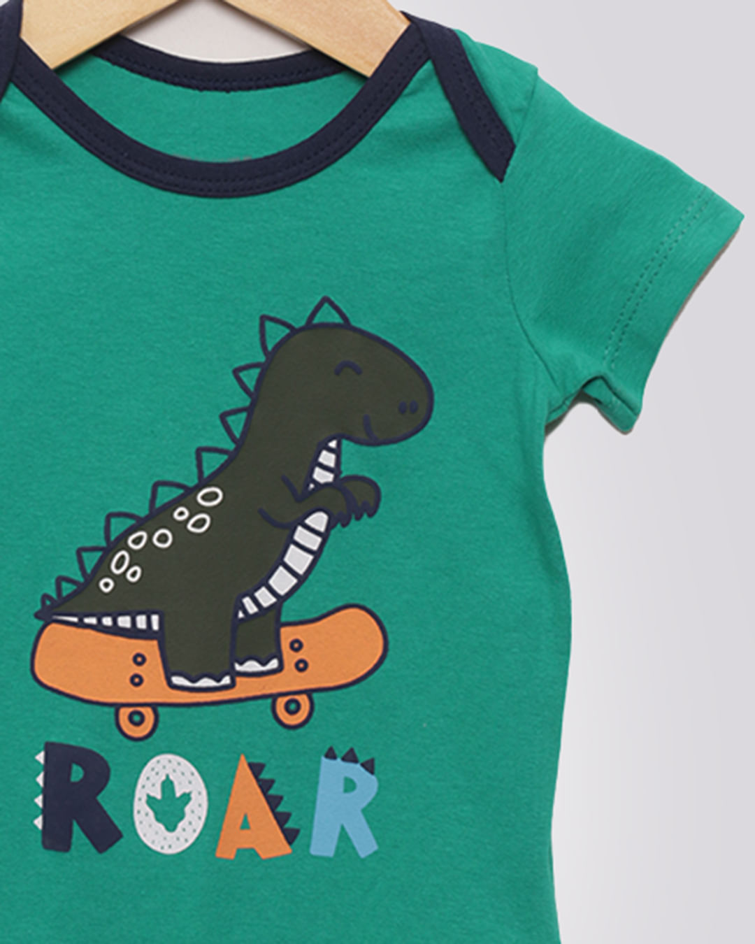 Body-Dino-03270049-Mascpg---Verde-Medio