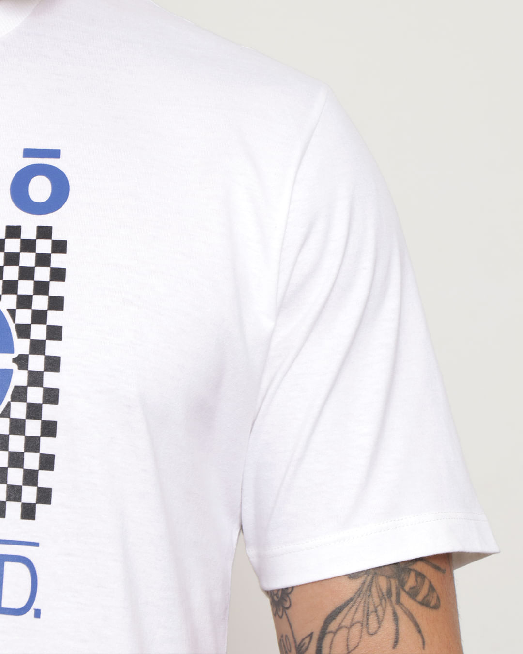 Camiseta-Basica-Ecko-J190a-Pgg---Off-White