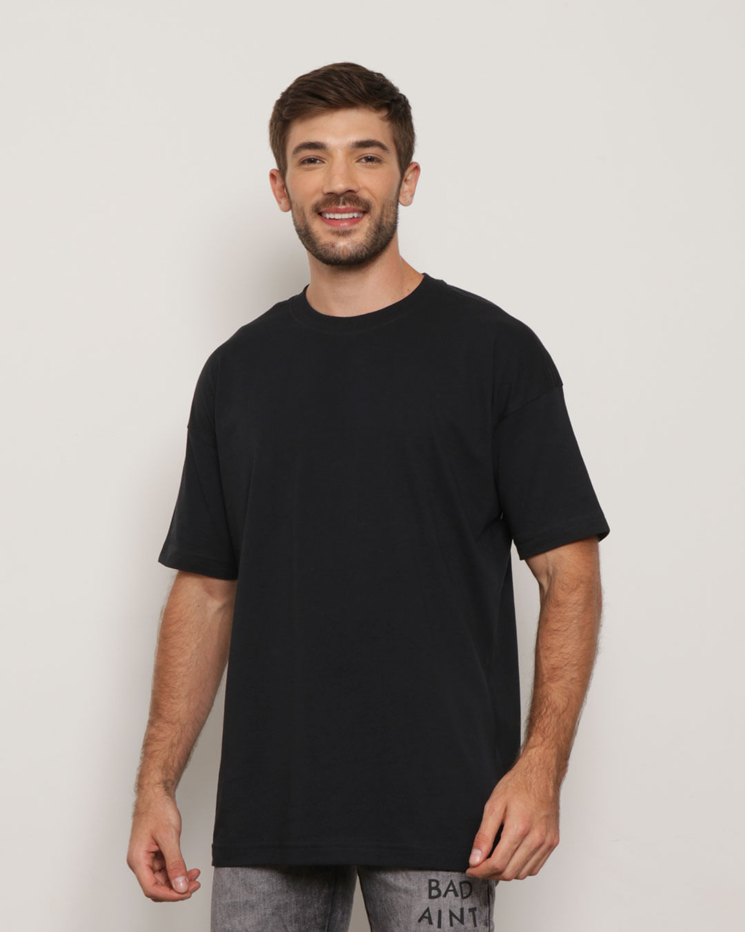 Camiseta-Over-Ubarn-15125730-Preto-Pgg---Preto