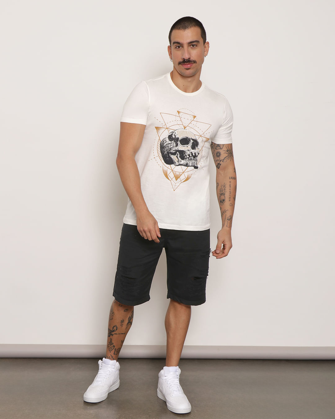 Camiseta--900923-Est-Frente-Pgg---Off-White