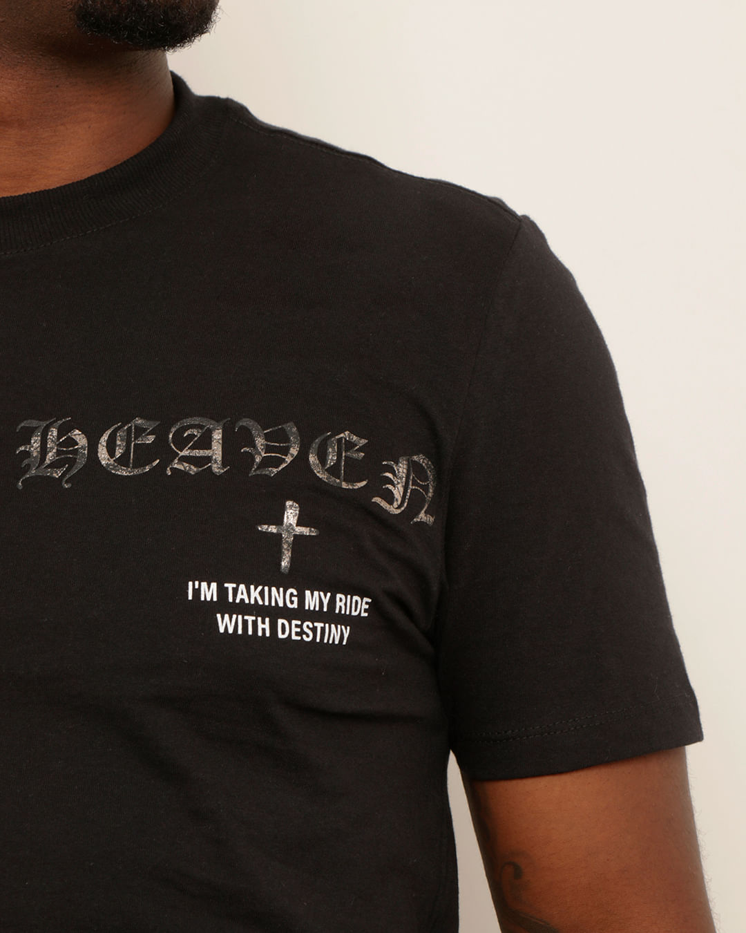 Camiseta-Escrita-Frontal-15126055-Pgg---Preto