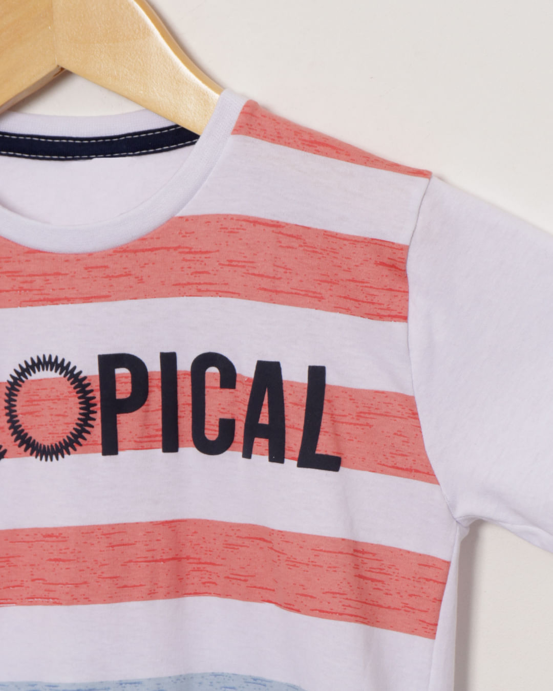 Camiseta-Mc-Listra-Coral-T35738-M13---Branco
