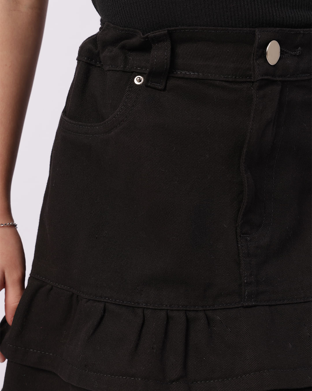 Saia-370634-Babados-Barra-Pto-F-48---Preto