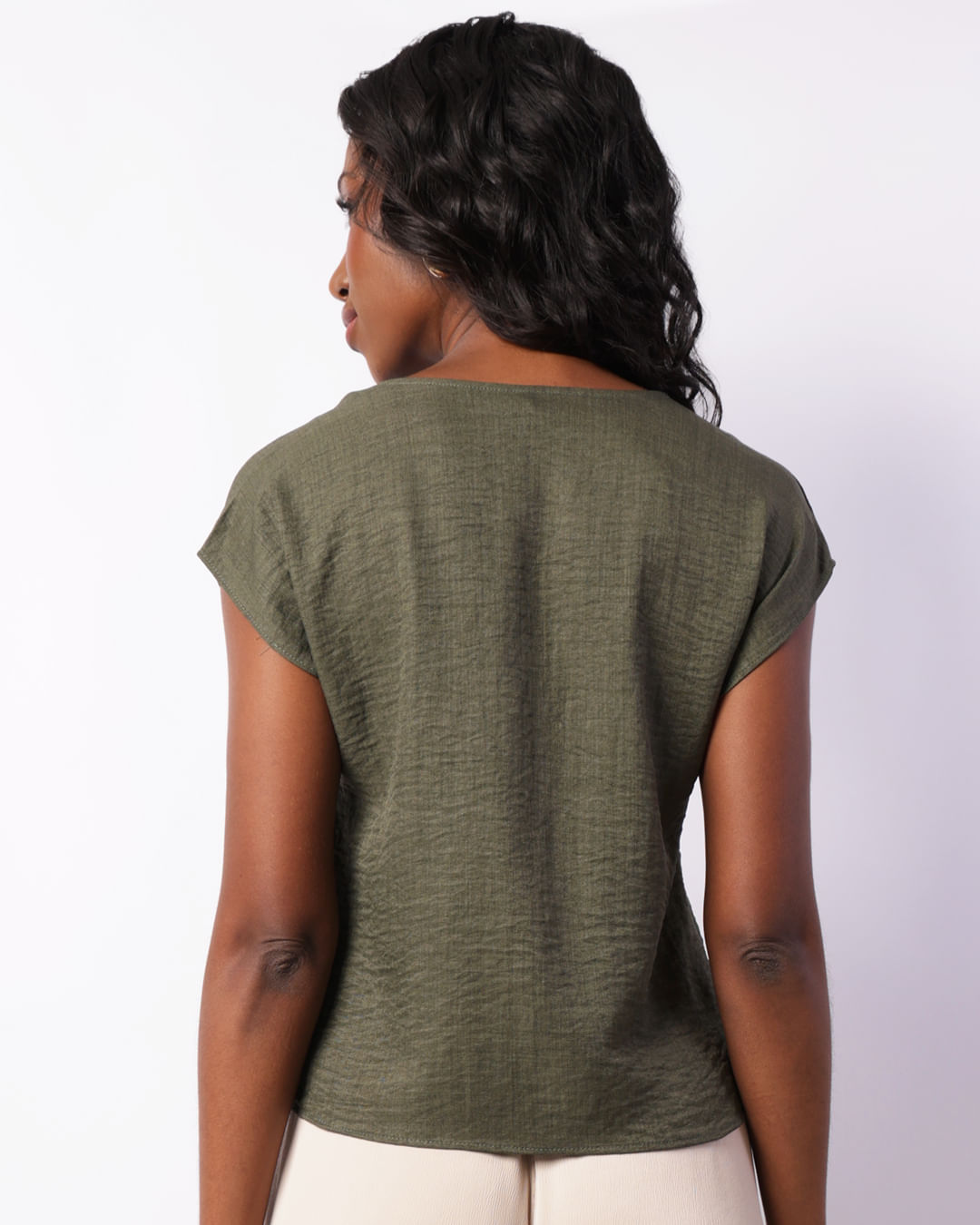 Blusa-Mg-Dec-V-Twill-730308-Vde---Verde