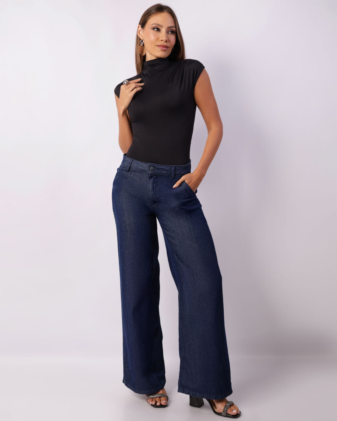 Body-691-Prega-Ombro---Preto