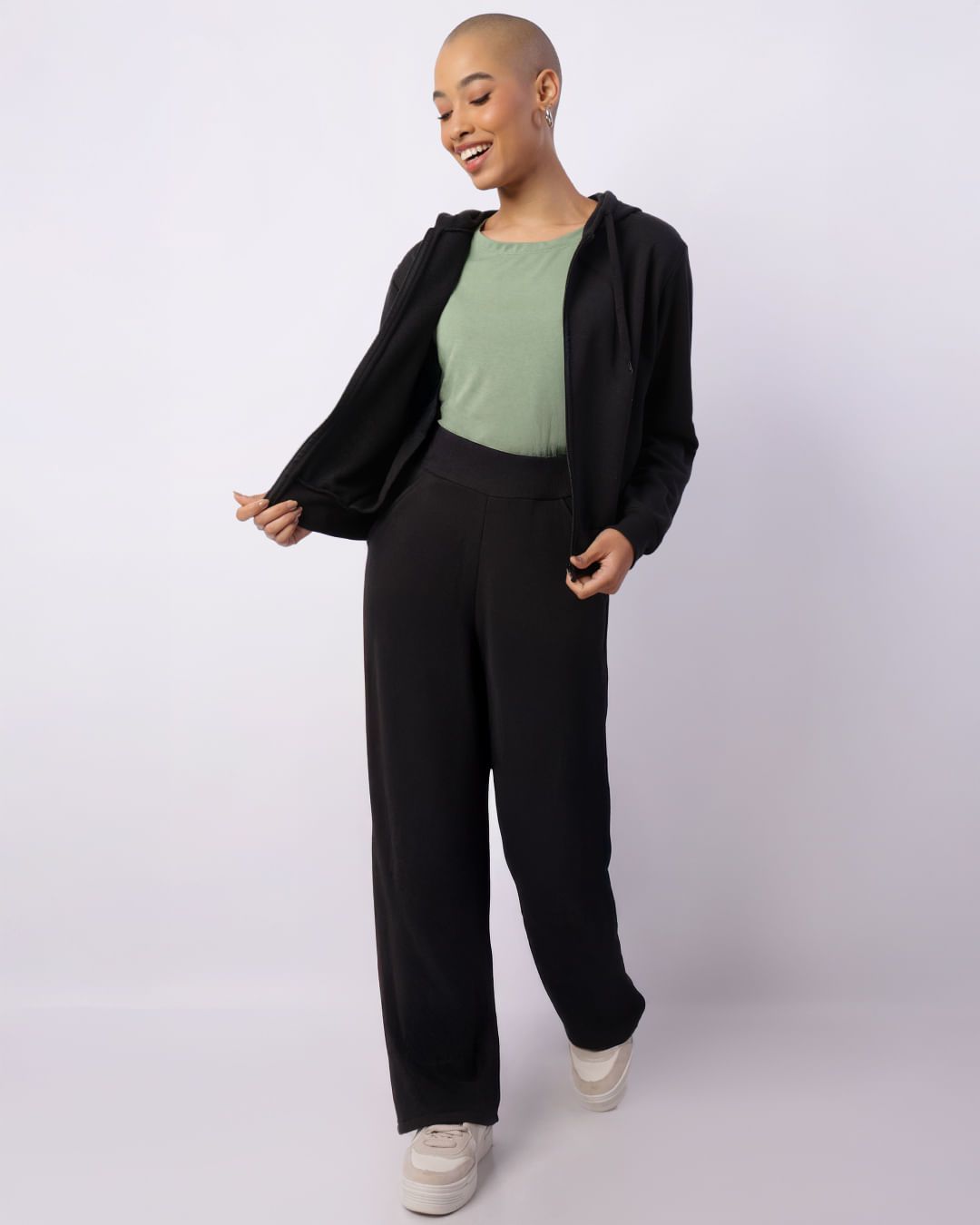 Calca-Reta-Tra2244-C-Bolso-Cos-Rib---Preto