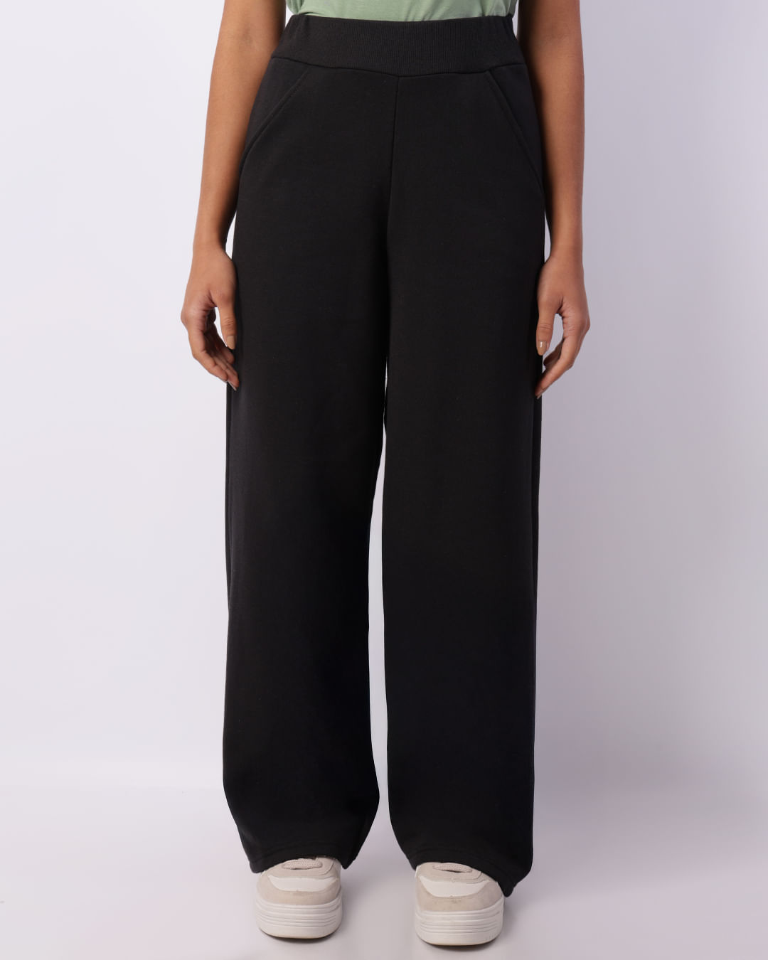 Calca-Reta-Tra2244-C-Bolso-Cos-Rib---Preto