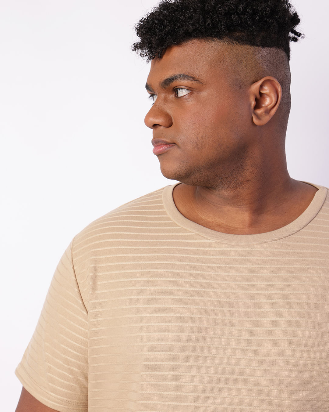 Camiseta-4626-Textura-Bege-Plus---Bege