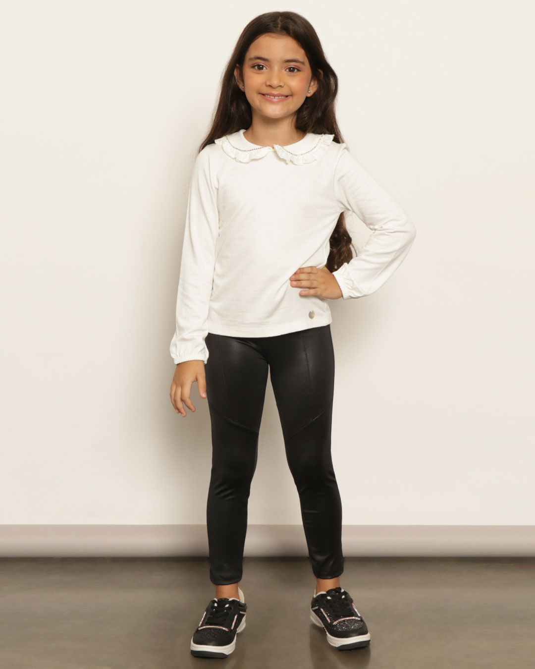 Blusa-112946-Ml-Gola-Strass-F-410---Off-White