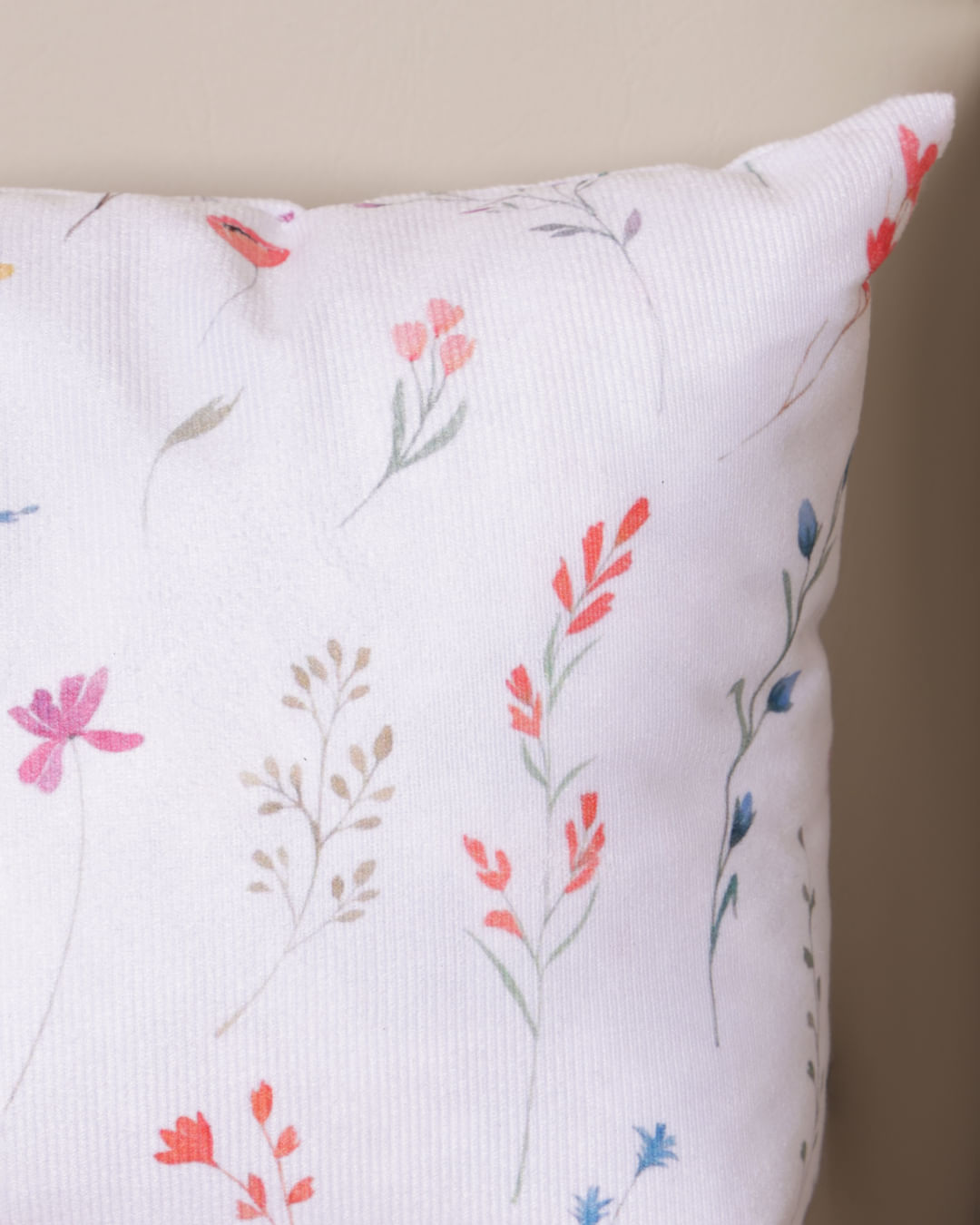 Almofada-Suede-30x45-Flores---Branco