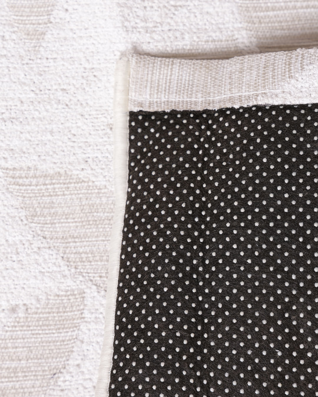 Tapete-Chenille-Jacquard-40x60---Off-White