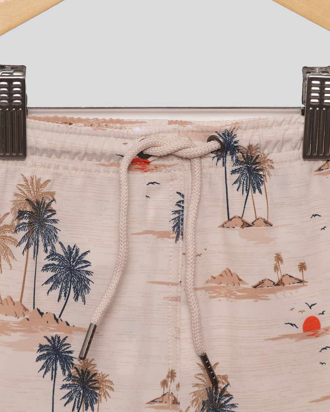 Bermuda--Dns07-Masc13---Off-White