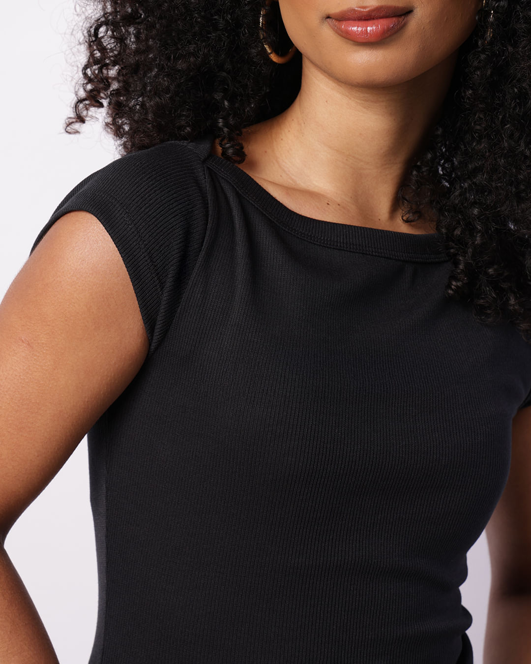 Blusa--T888-Mc-Decote-Canoa-Preto-Pgg---Preto