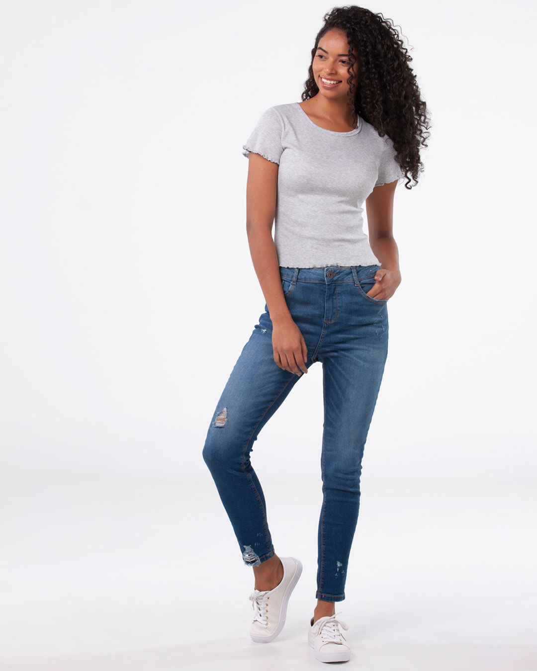 Camiseta-Feminina-Basica-Com-Frufru-Cinza