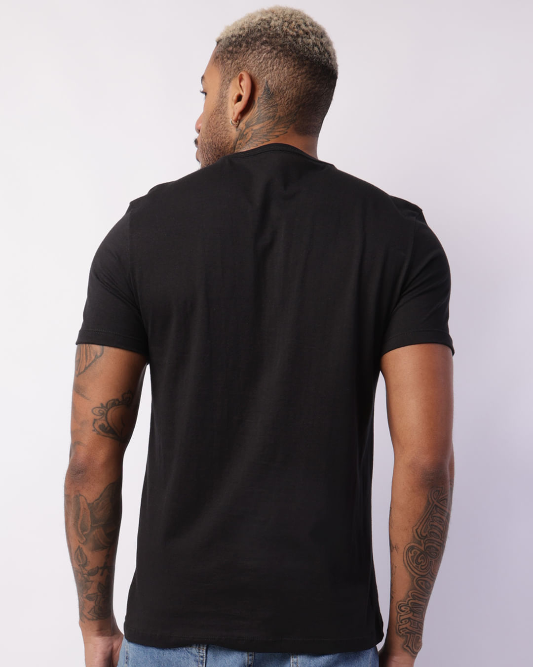 Camiseta--Avengers-Trm110039-Pgg---Preto