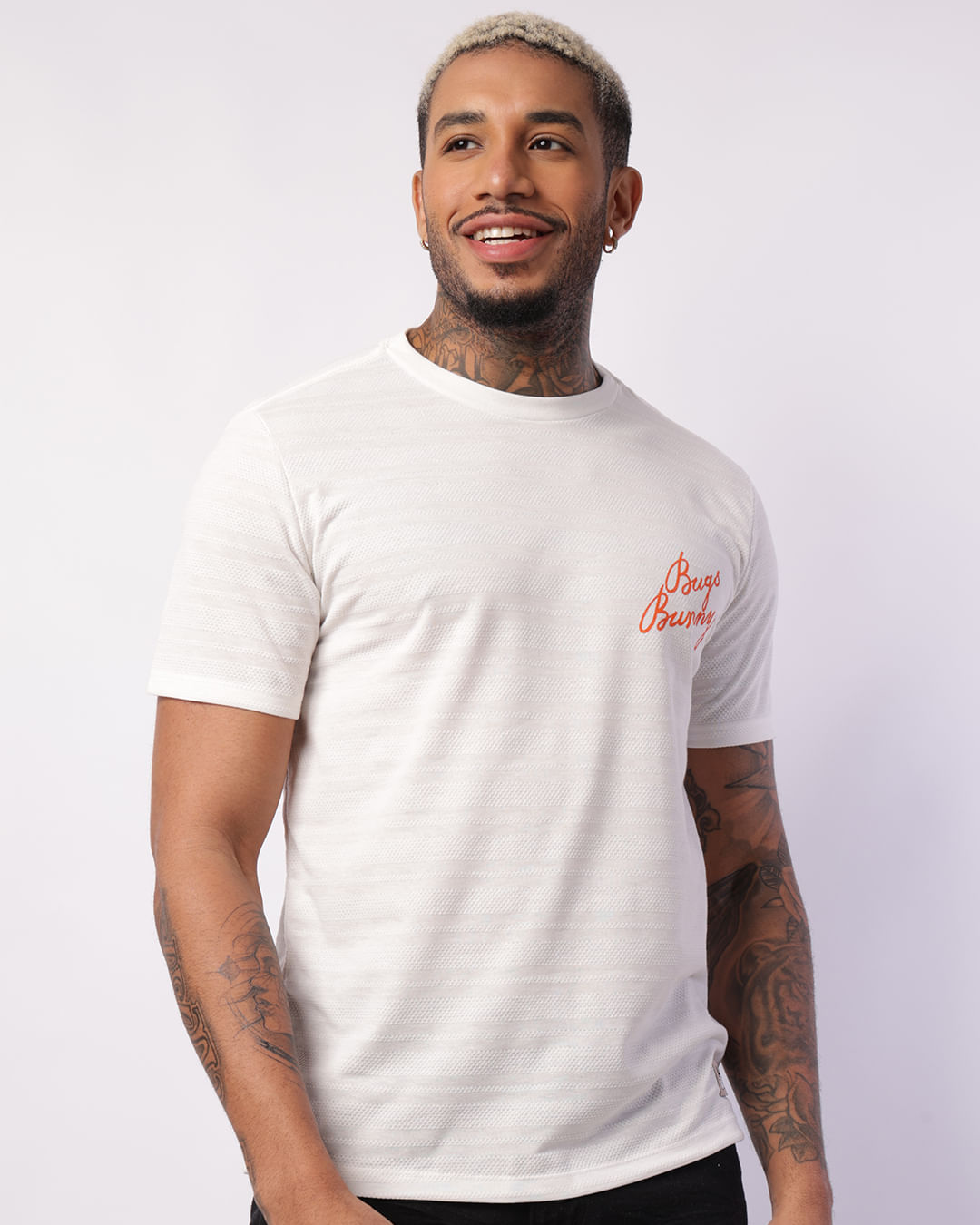 Camiseta-Looneey-Tunes-0401999---Off-White