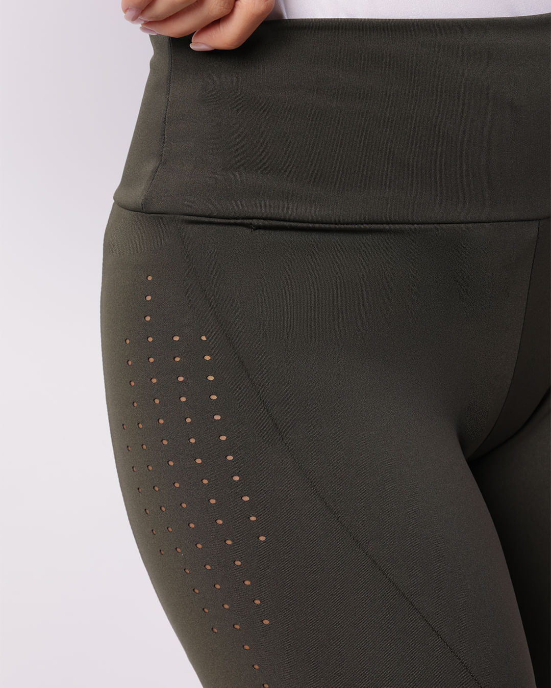 Short-Detalhe-Laser---Verde