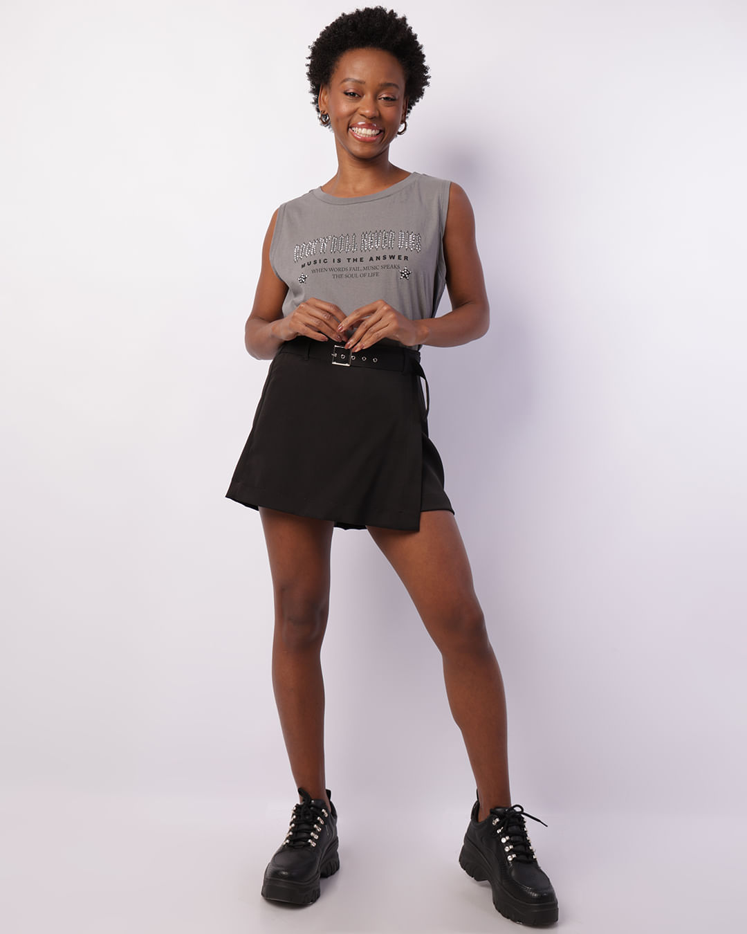 Short-Saia-9318-Fiv-Pgg---Preto