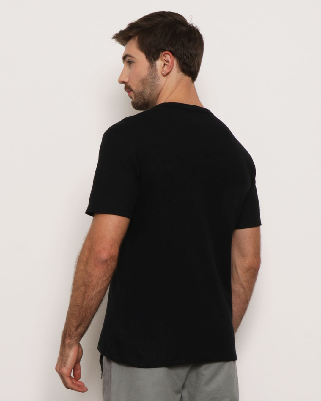 Camiseta Masculina Básica Manga Curta Texturizada Preta-1751935598756