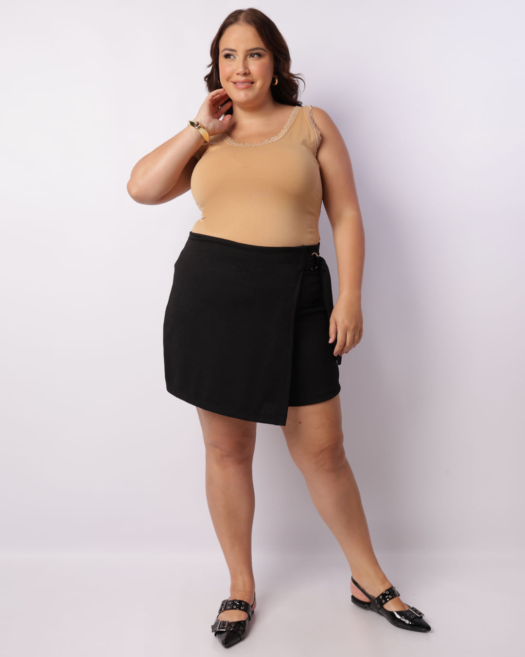 Shorts-Saia-4572-Crepe-Caviam-Argola---Preto