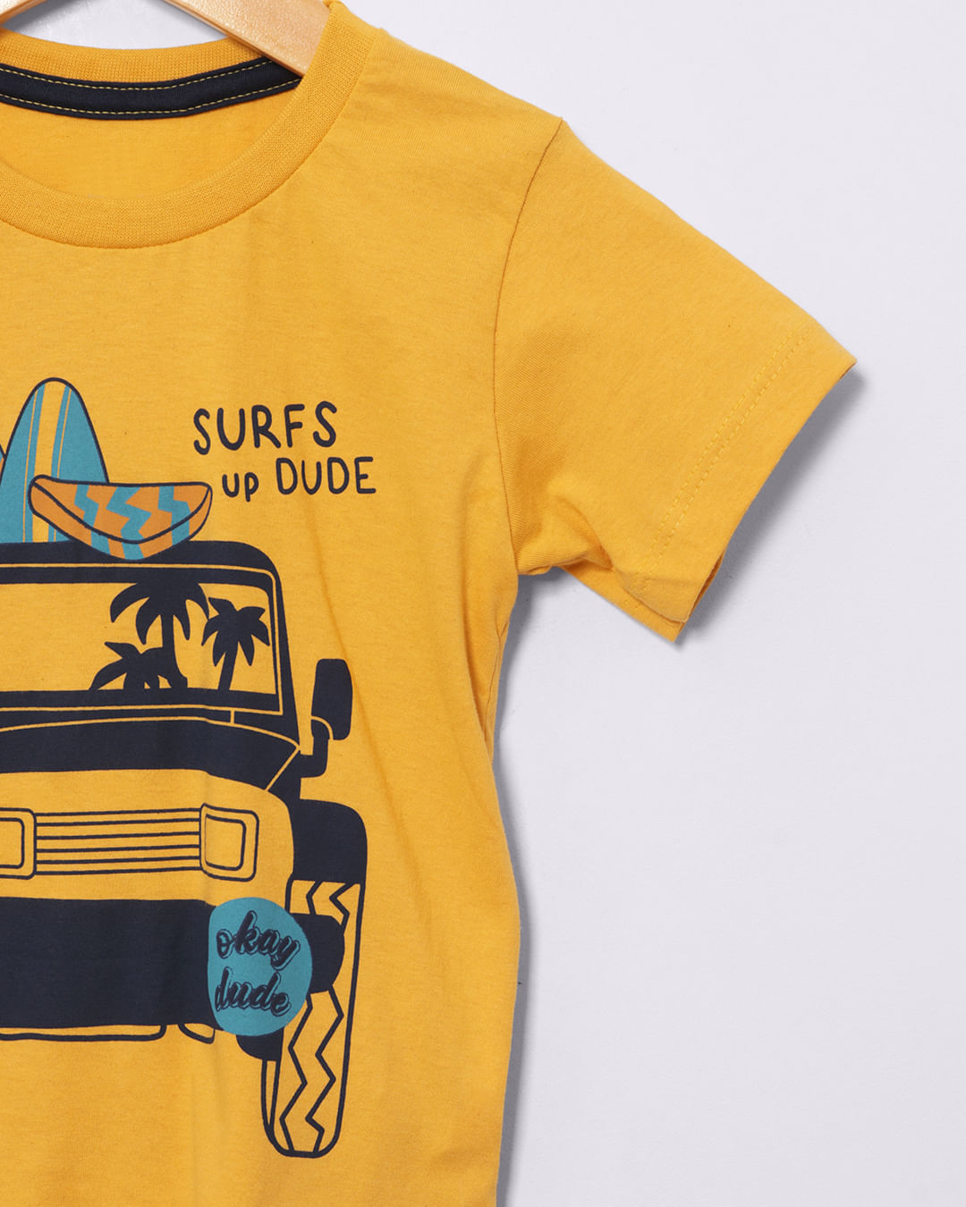 Camiseta--Mc-05-Masc13-Amarelo---Amarelo-Claro