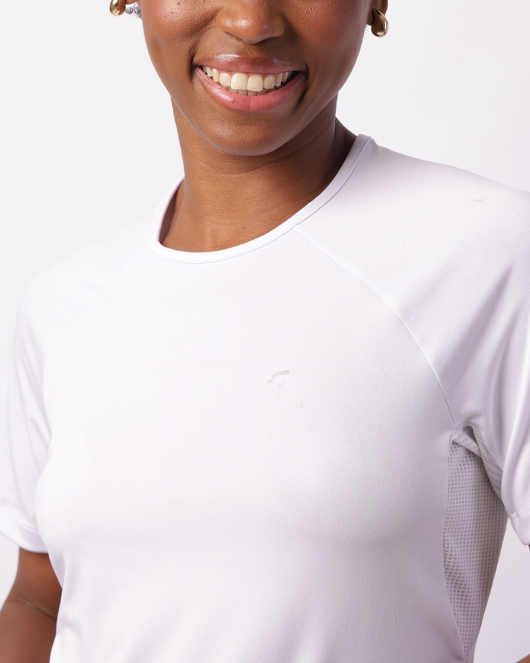 Camiseta Fitness Feminina Fitter com Recortes Branca-1752501225933