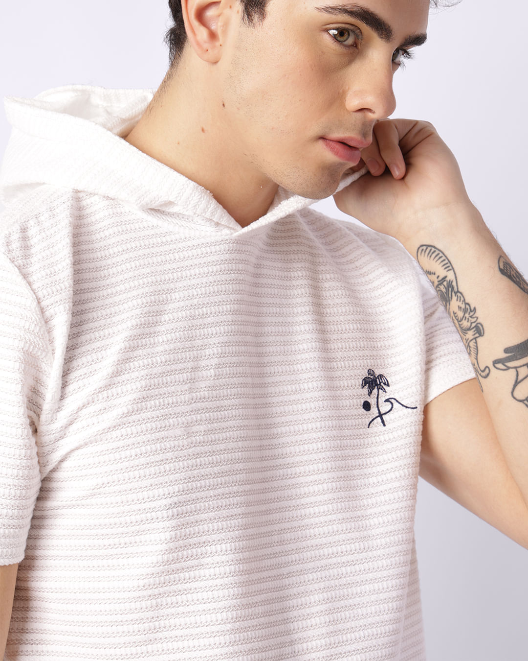 Cam-M-C-Capuz-Branco--0402474-Coqueiro---Branco
