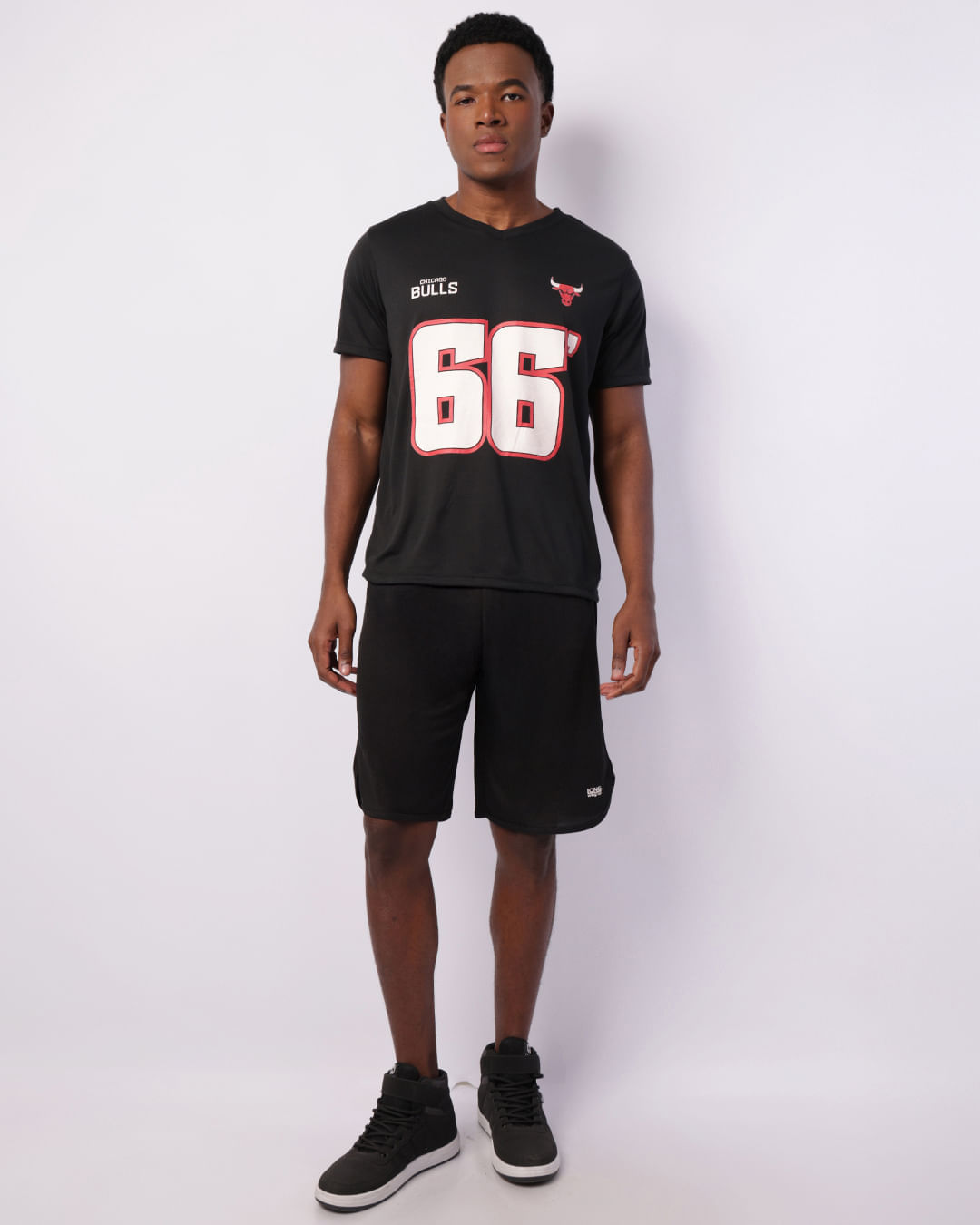 Cam-Mc-Nba-N0757-Chicago-Bulls---Preto