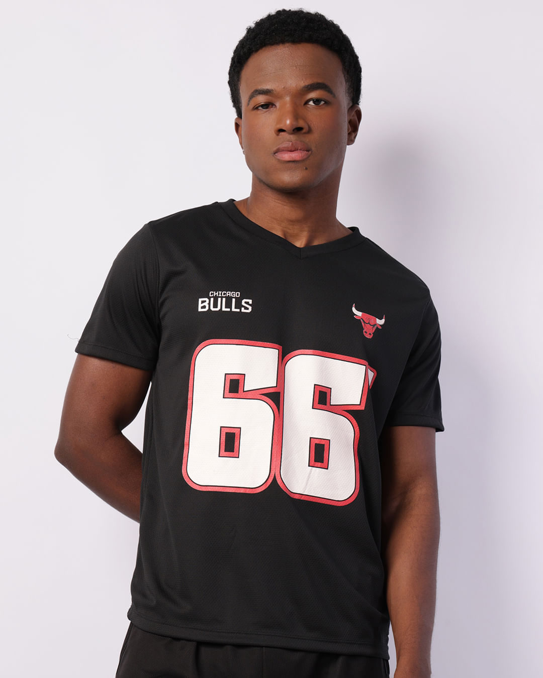 Cam-Mc-Nba-N0757-Chicago-Bulls---Preto
