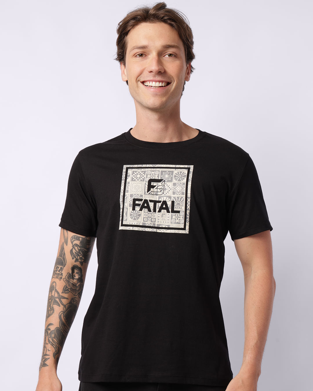 Camiseta-Fatal-30619-Preto-Pgg---Preto